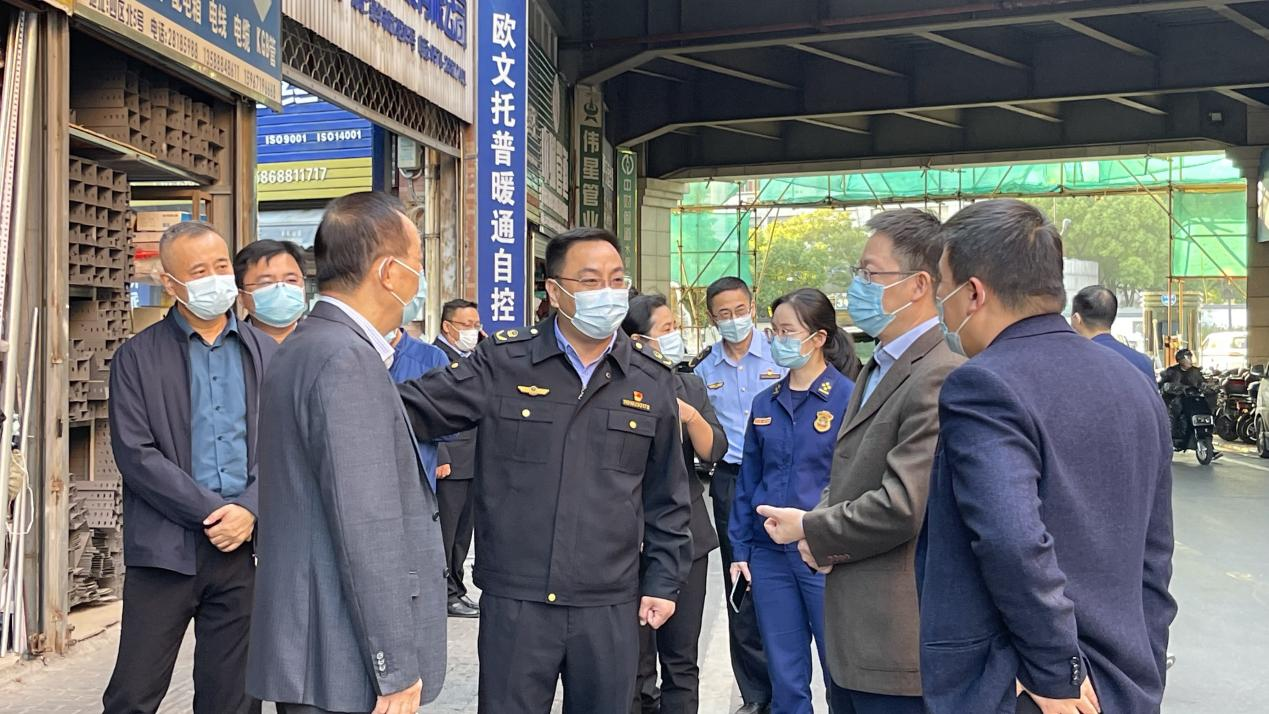 拱墅区辅导赴j9国际站备用市场 查抄疫情防控及消防安全工作